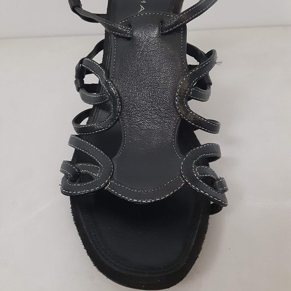 $5 LAST CALL! TAHARI ~ Leather Strappy Wedges - Picture 15 of 16